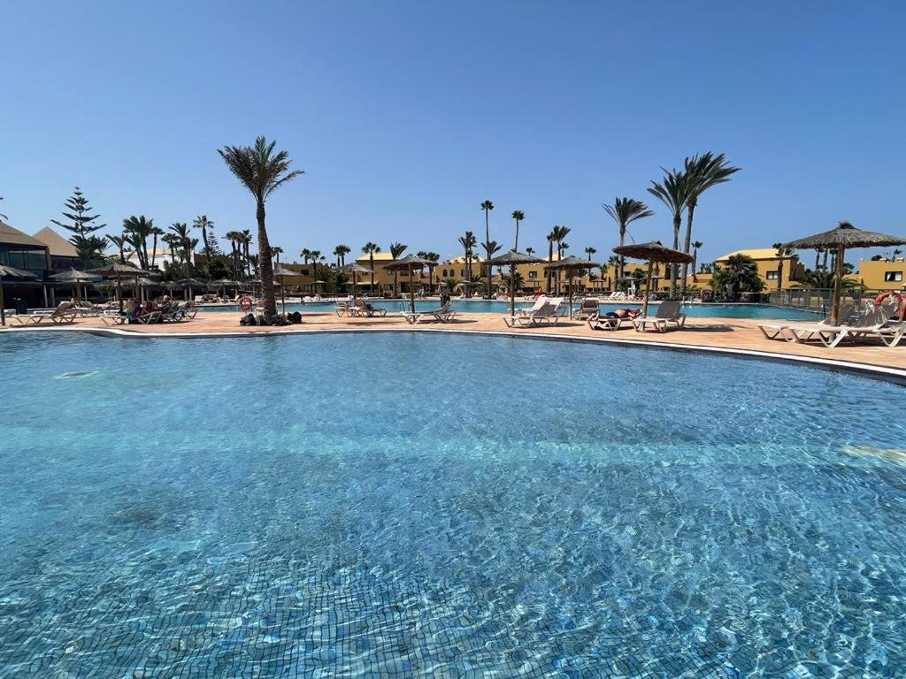 Casa Julia - Oasis Papagayo Hotel Corralejo Bagian luar foto